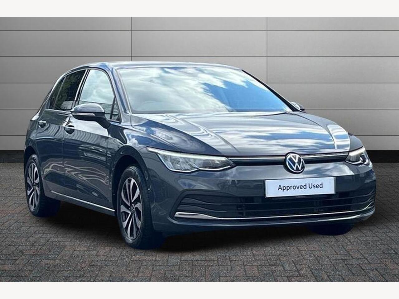 Main listing image - Volkswagen Golf