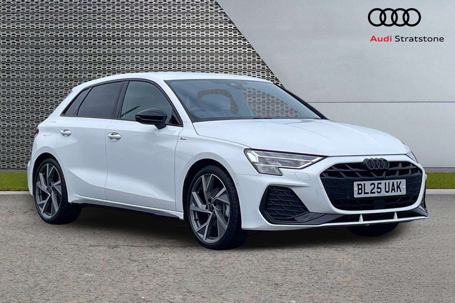 Main listing image - Audi A3