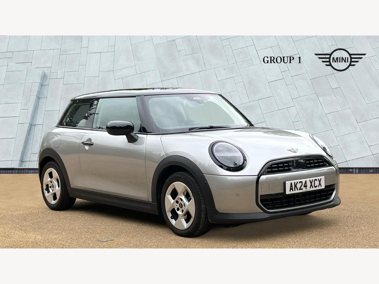 Main listing image - MINI Hatchback