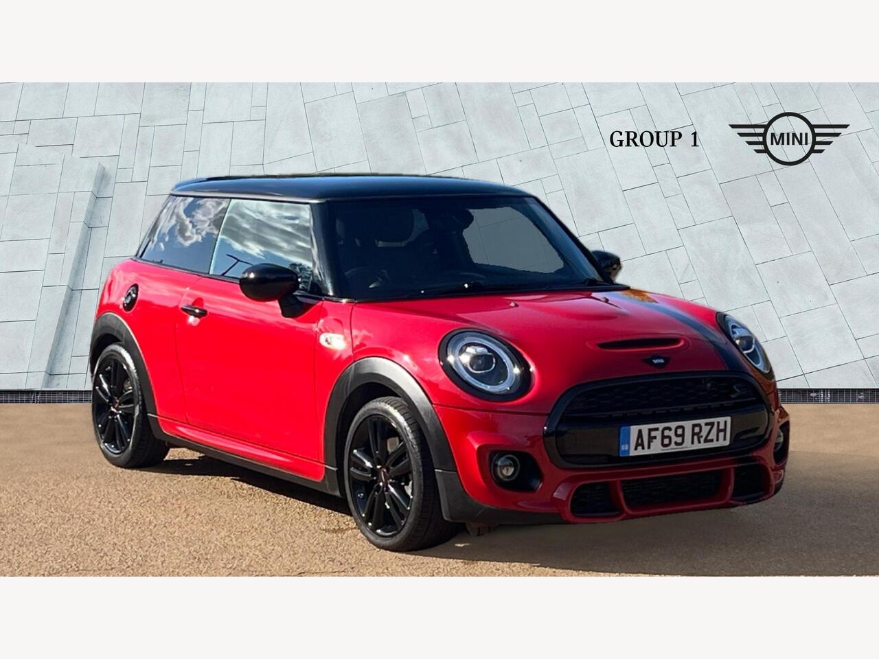 Main listing image - MINI Hatchback