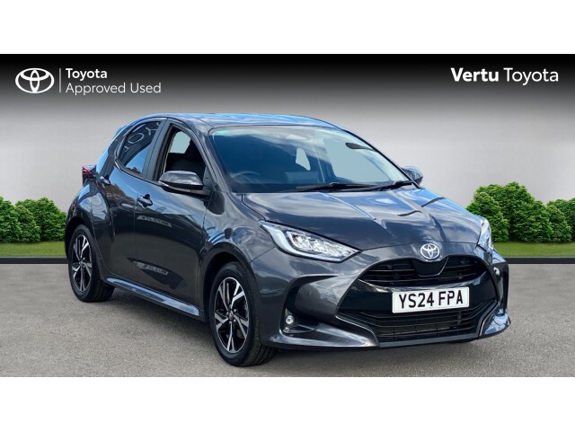 Main listing image - Toyota Yaris