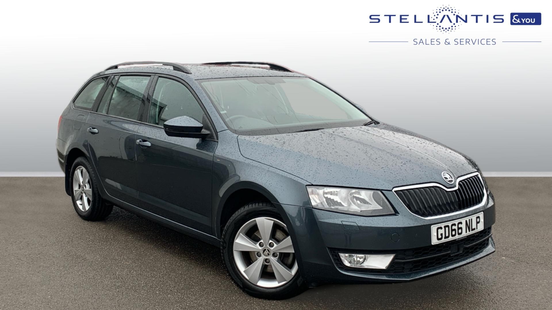 Main listing image - Skoda Octavia Estate