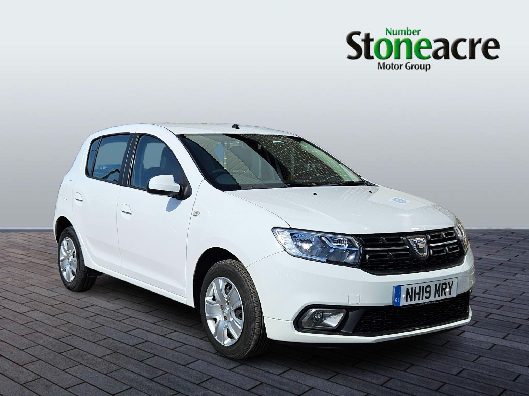 Main listing image - Dacia Sandero