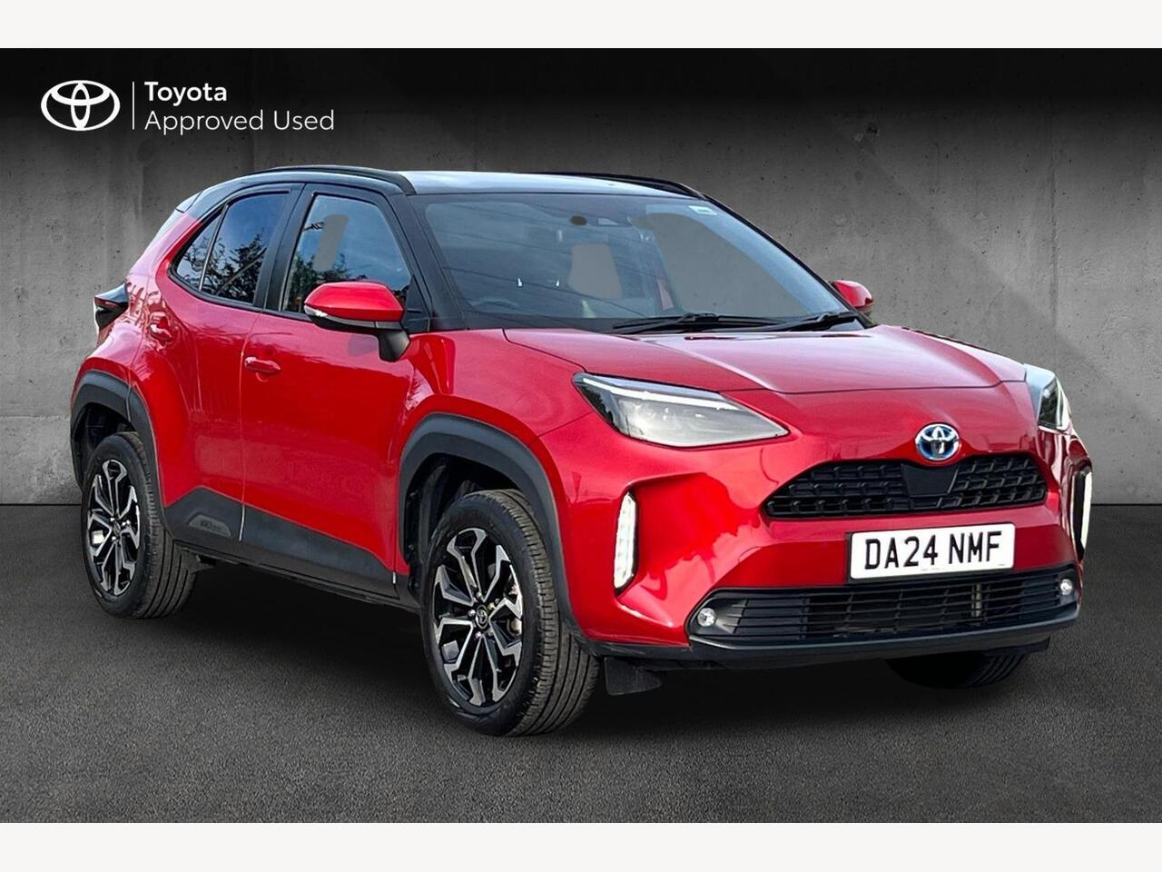 Main listing image - Toyota Yaris Cross