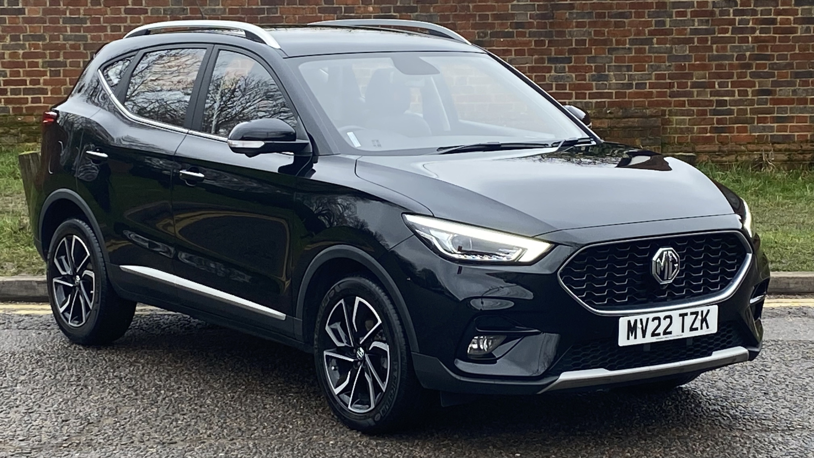 Main listing image - MG ZS