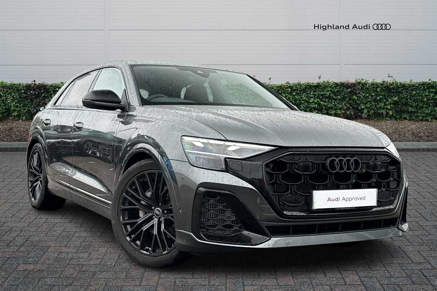 Main listing image - Audi Q8