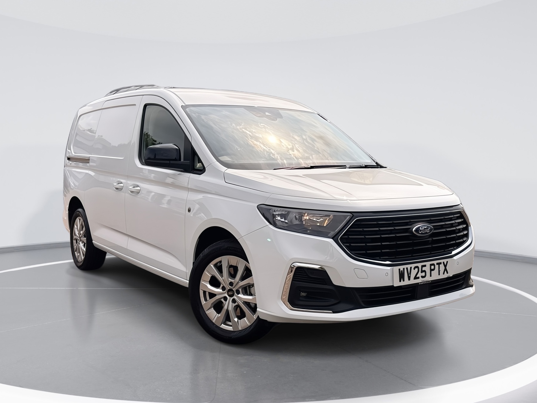 Main listing image - Ford Transit Connect