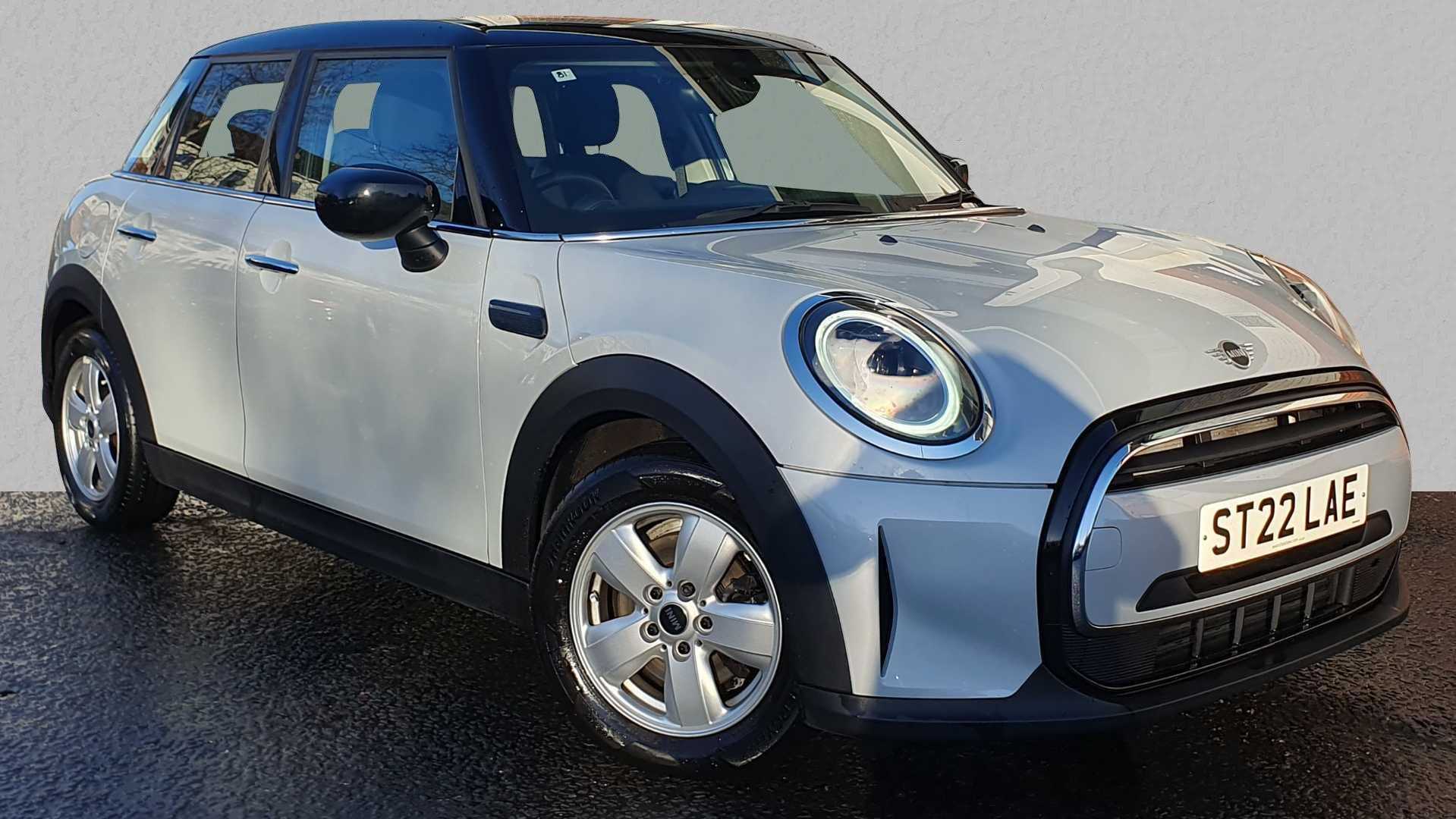 Main listing image - MINI Hatchback 5dr