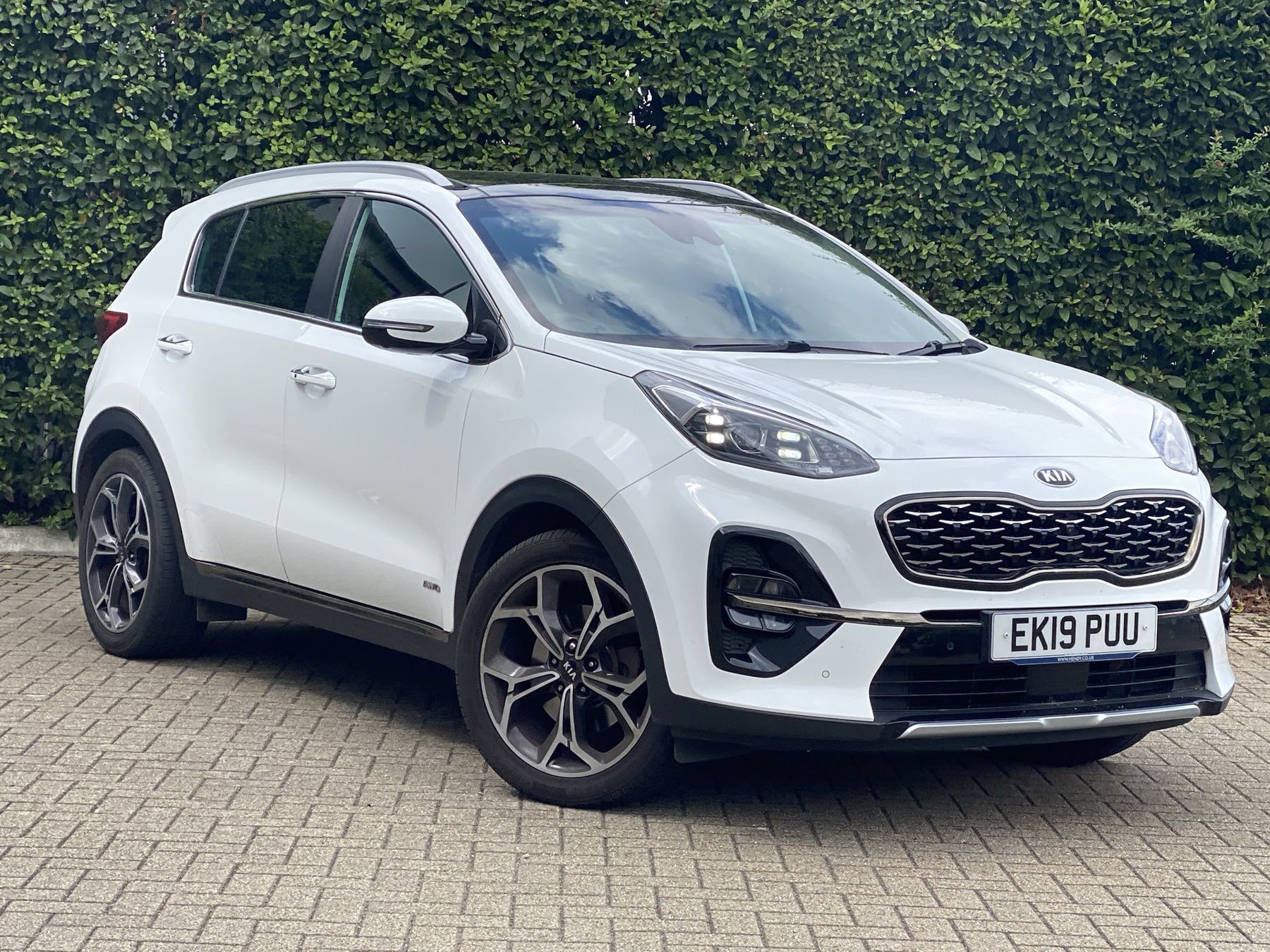 Main listing image - Kia Sportage