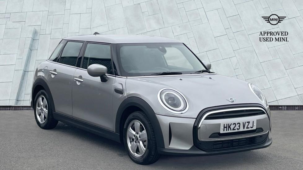 Main listing image - MINI Hatchback