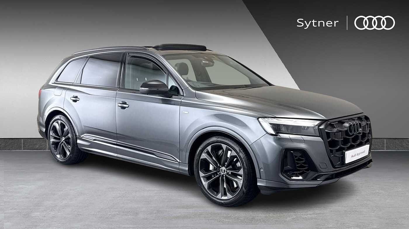 Main listing image - Audi Q7