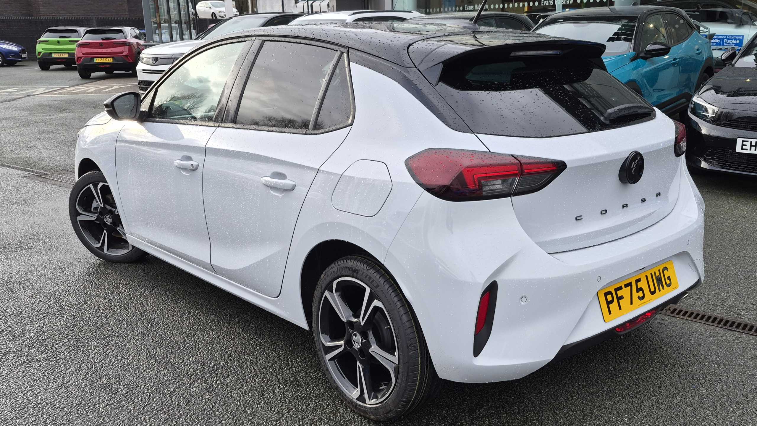 Main listing image - Vauxhall Corsa