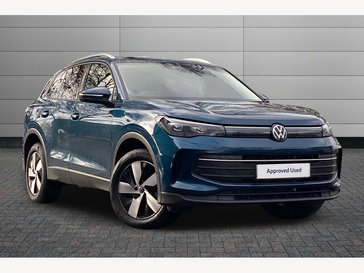 Main listing image - Volkswagen Tiguan