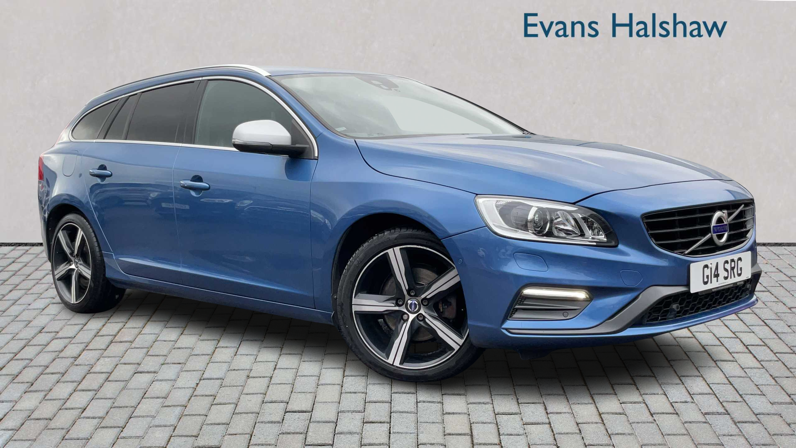 Main listing image - Volvo V60