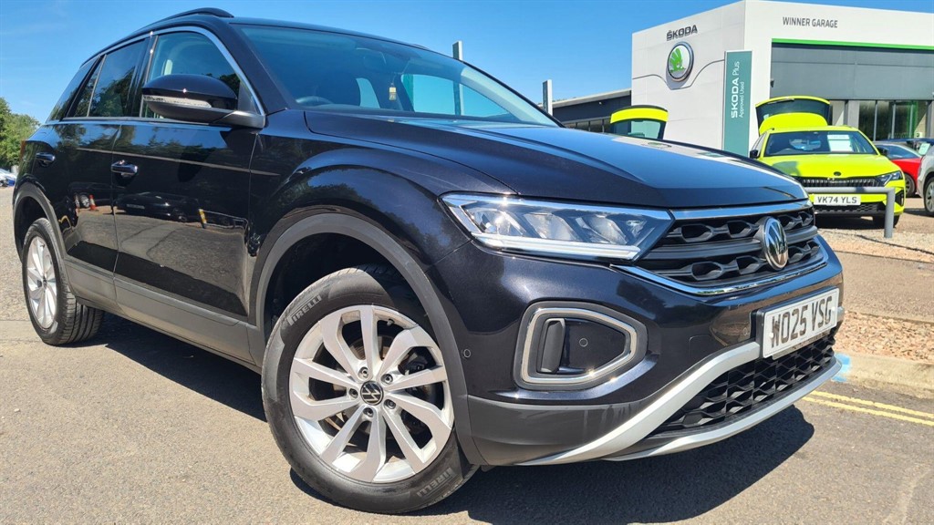 Main listing image - Volkswagen T-Roc