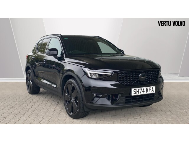 Main listing image - Volvo XC40