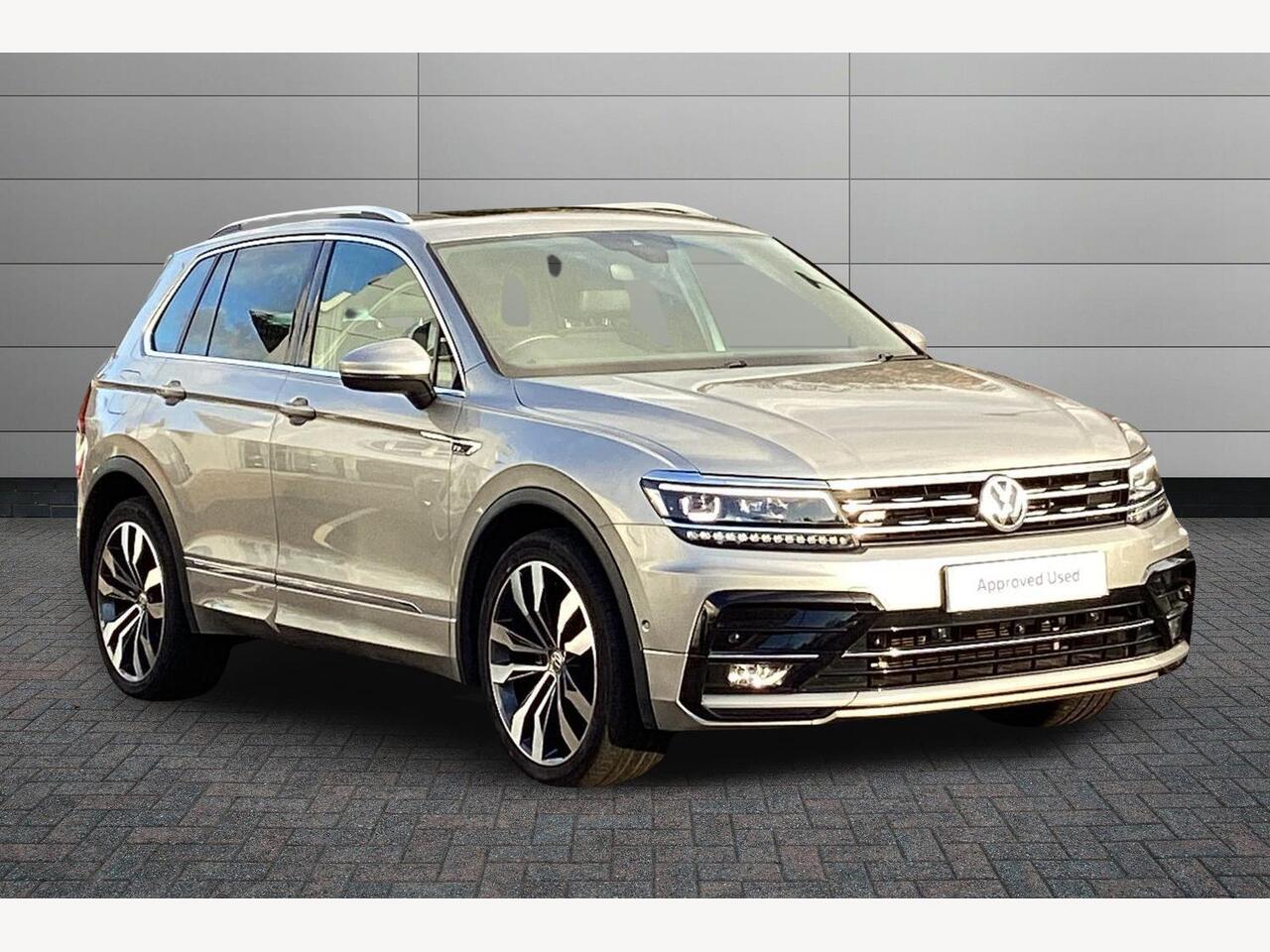 Main listing image - Volkswagen Tiguan