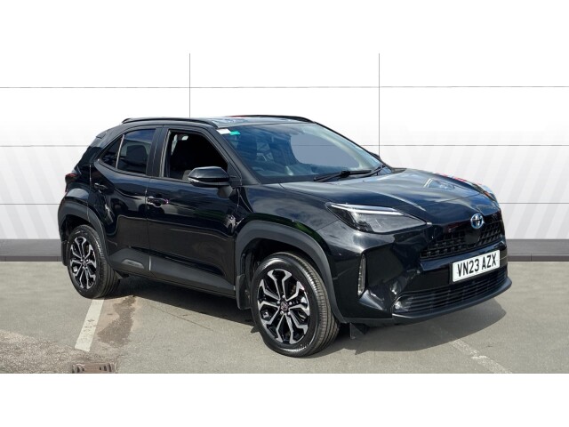 Main listing image - Toyota Yaris Cross