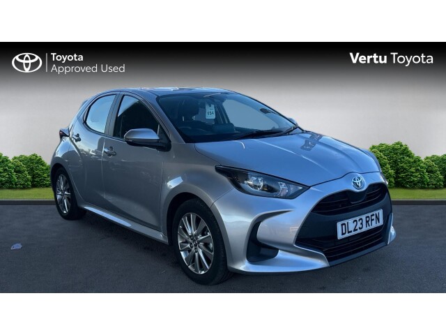 Main listing image - Toyota Yaris