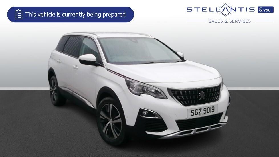 Main listing image - Peugeot 5008