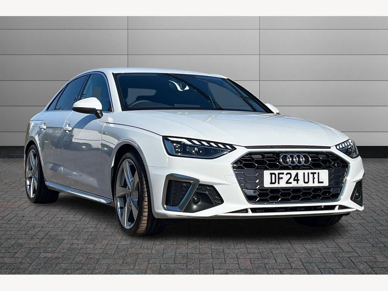 Main listing image - Audi A4