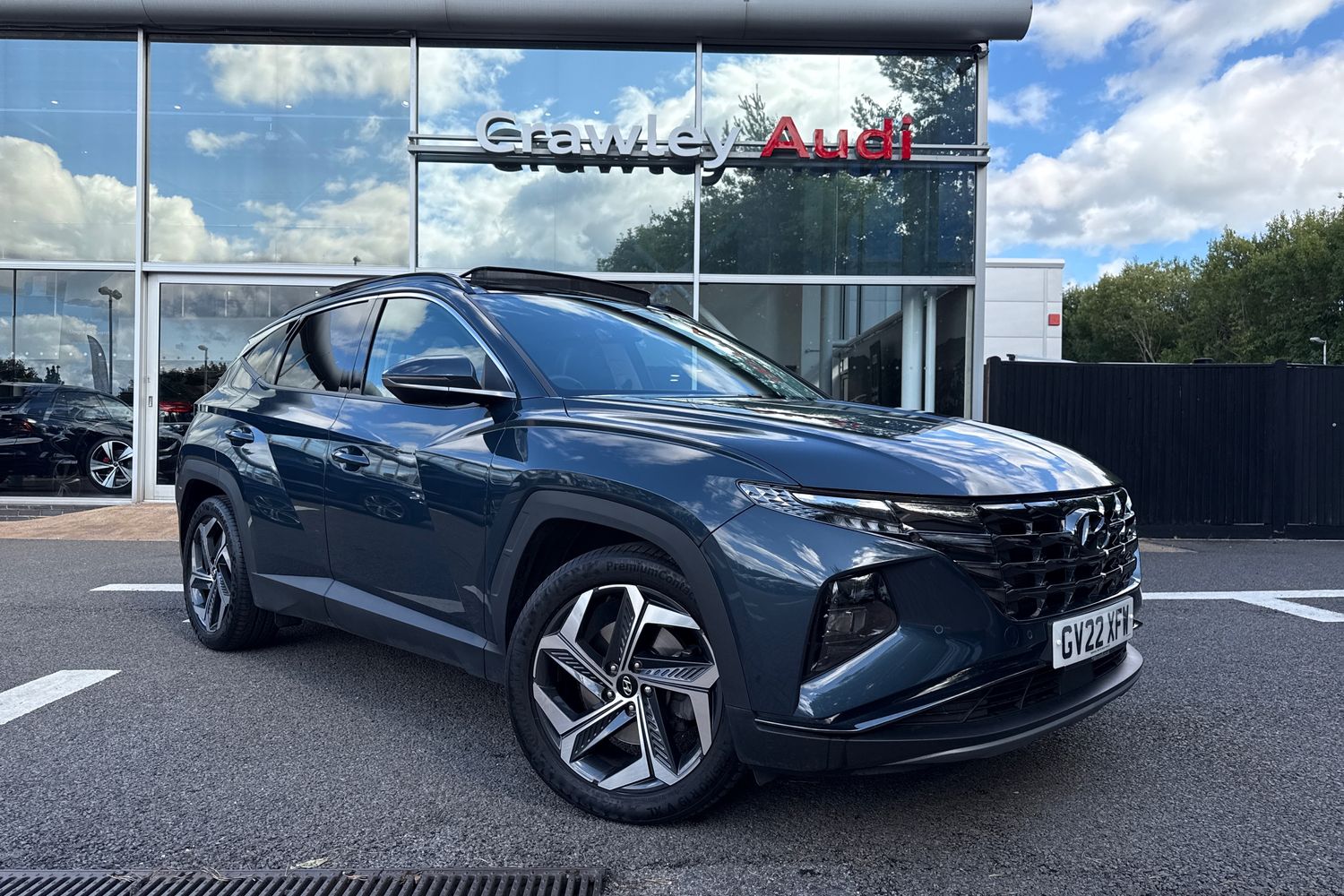 Main listing image - Hyundai Tucson