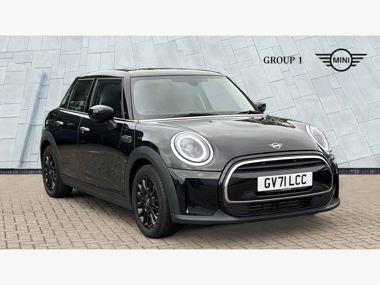 Main listing image - MINI Hatchback 5dr