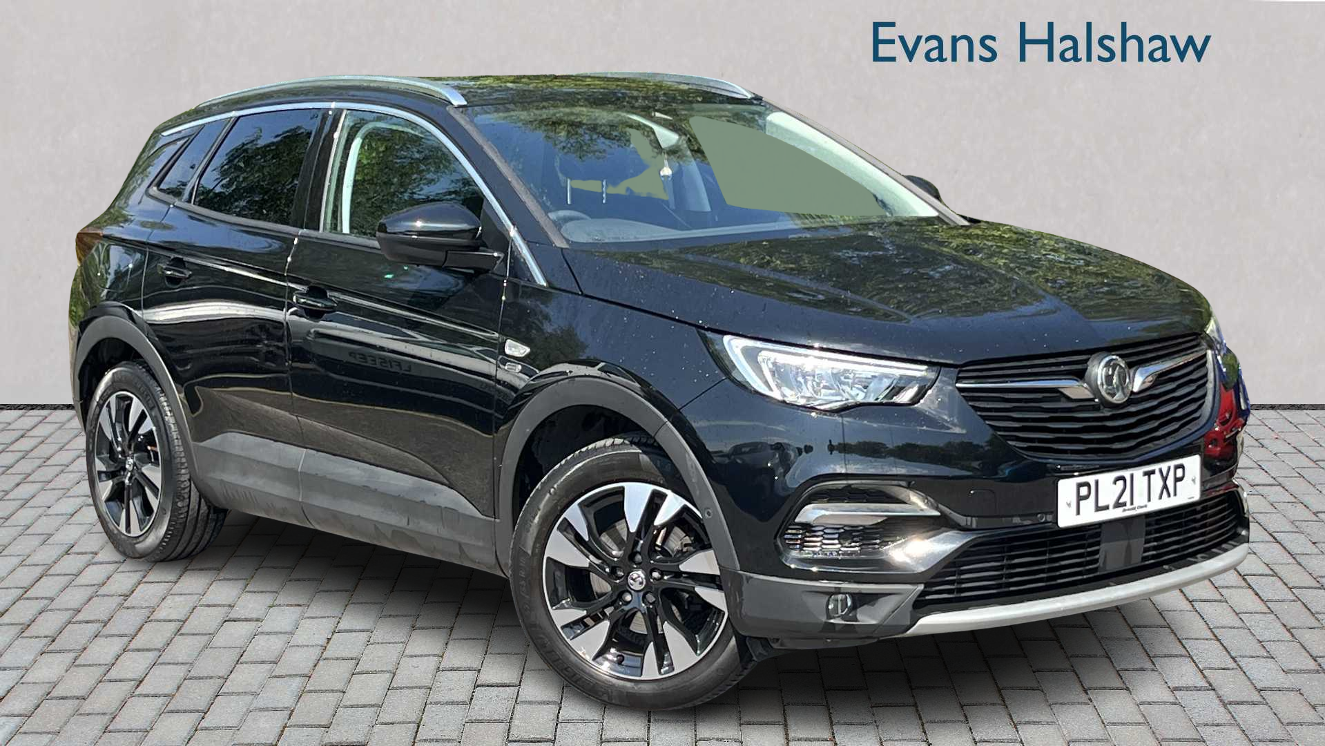Main listing image - Vauxhall Grandland X