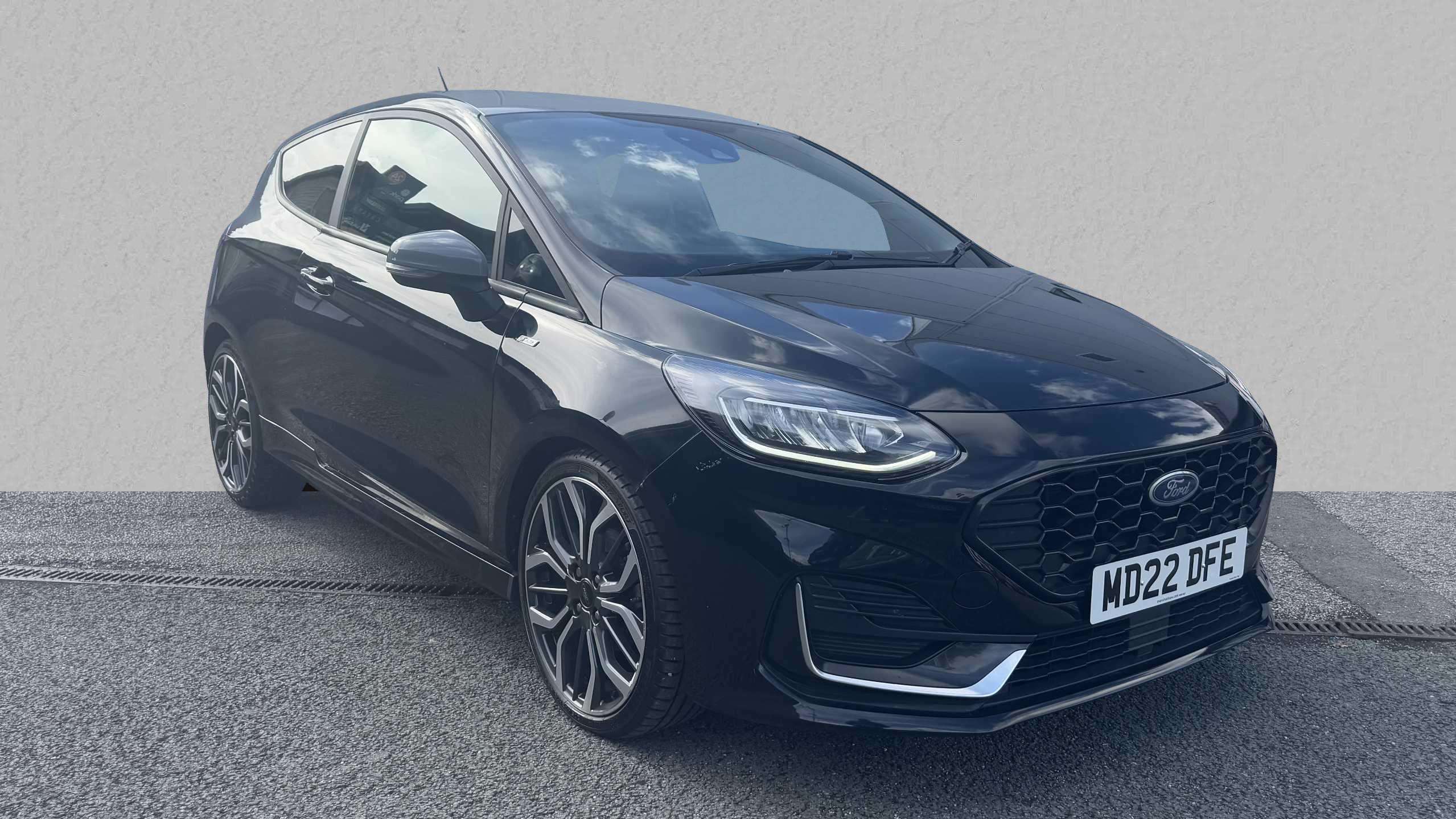Main listing image - Ford Fiesta