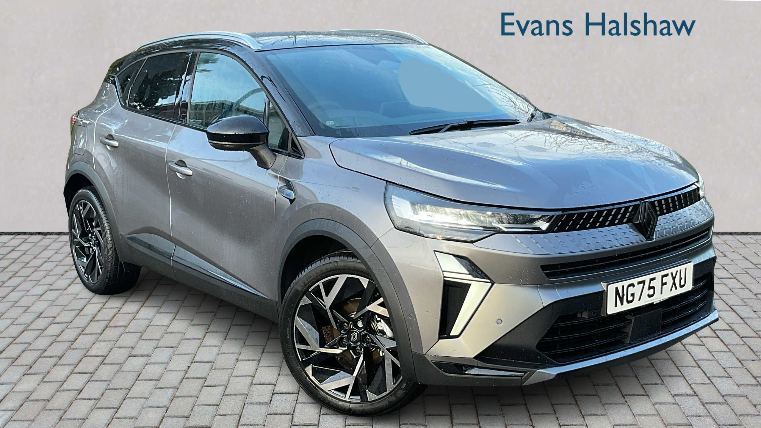 Main listing image - Renault 5