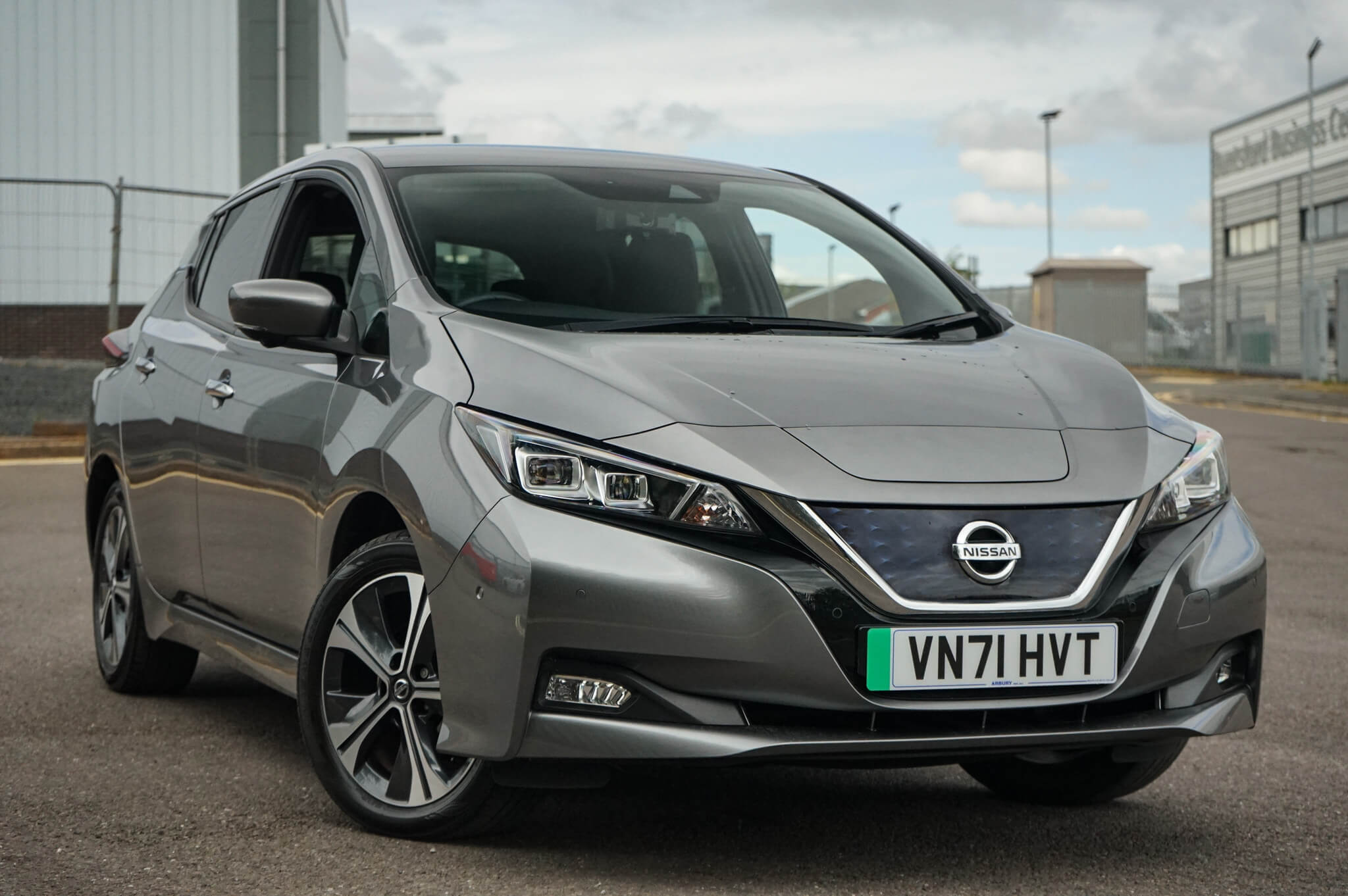 Main listing image - Nissan Leaf