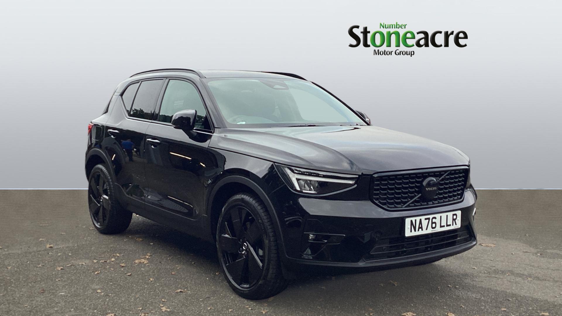 Main listing image - Volvo XC40
