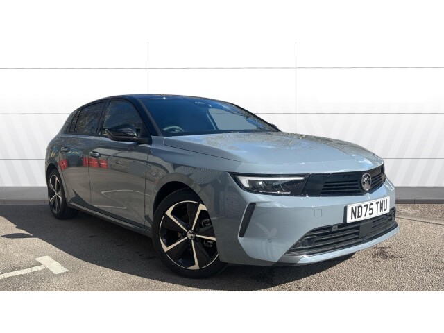 Main listing image - Vauxhall Astra