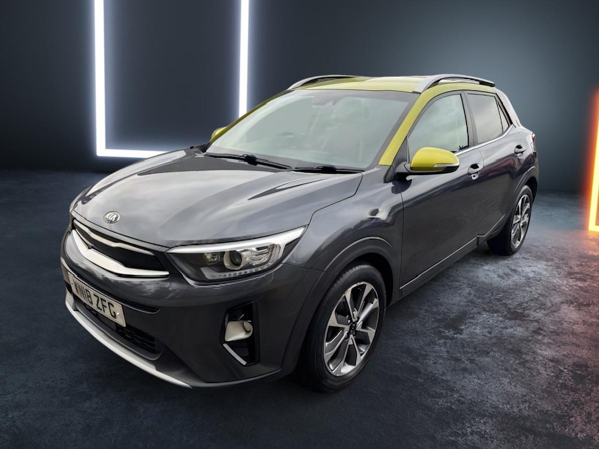 Main listing image - Kia Stonic