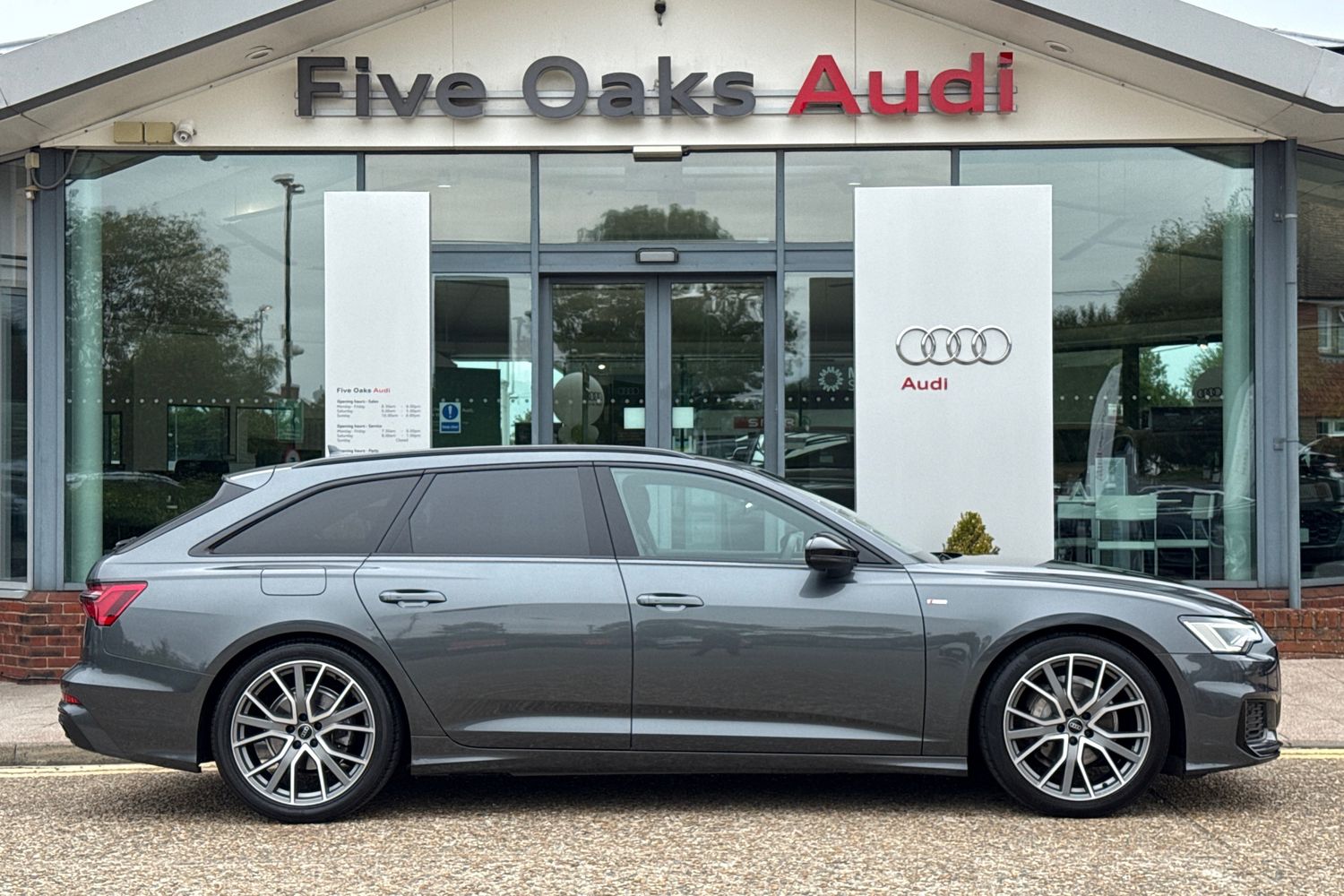 Main listing image - Audi A6 Avant