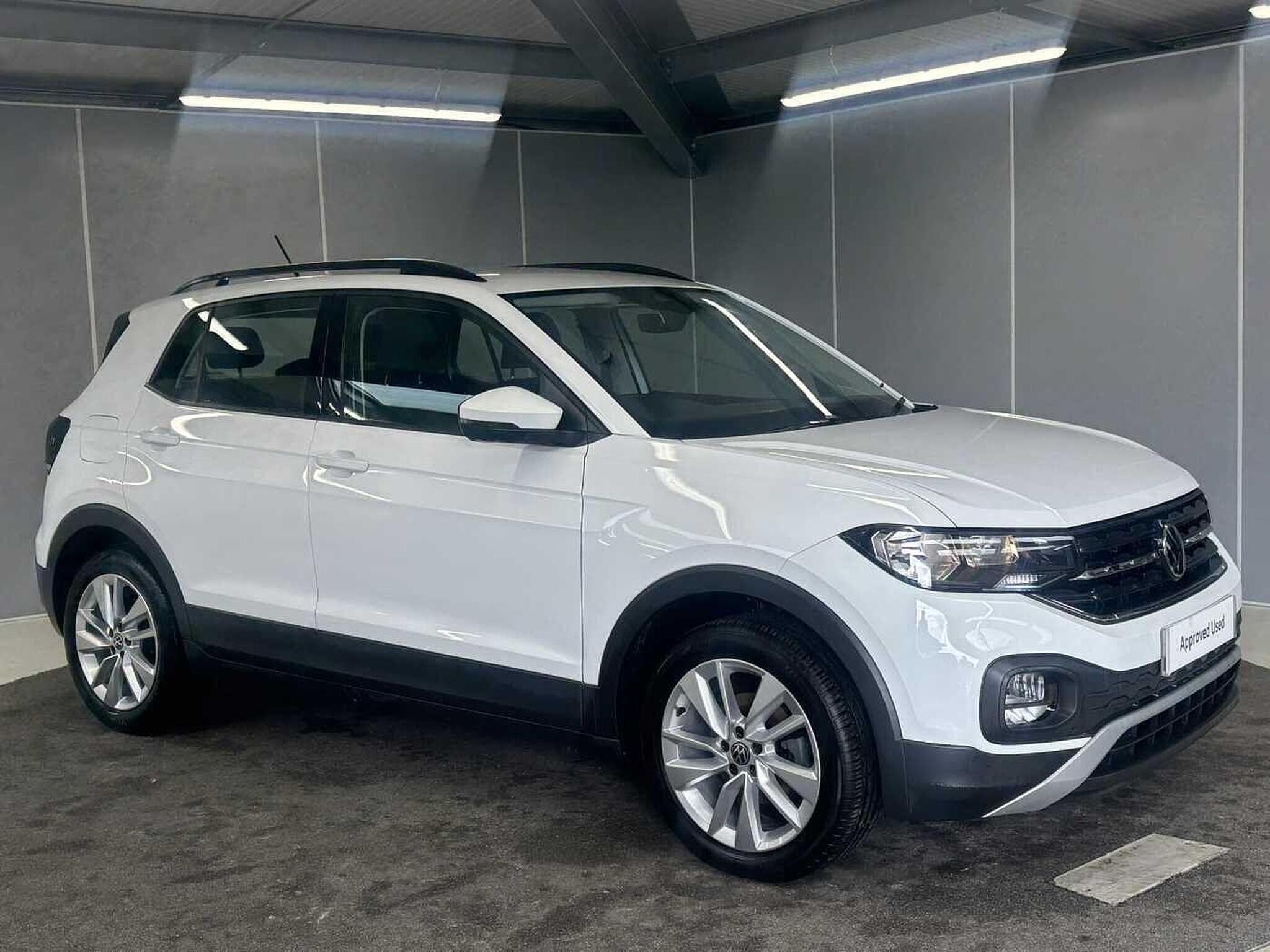 Main listing image - Volkswagen T-Cross