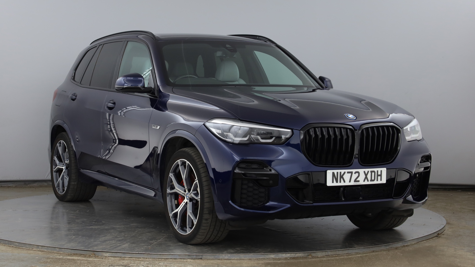 Main listing image - BMW X5