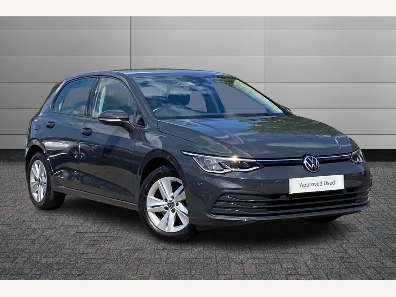 Main listing image - Volkswagen Golf