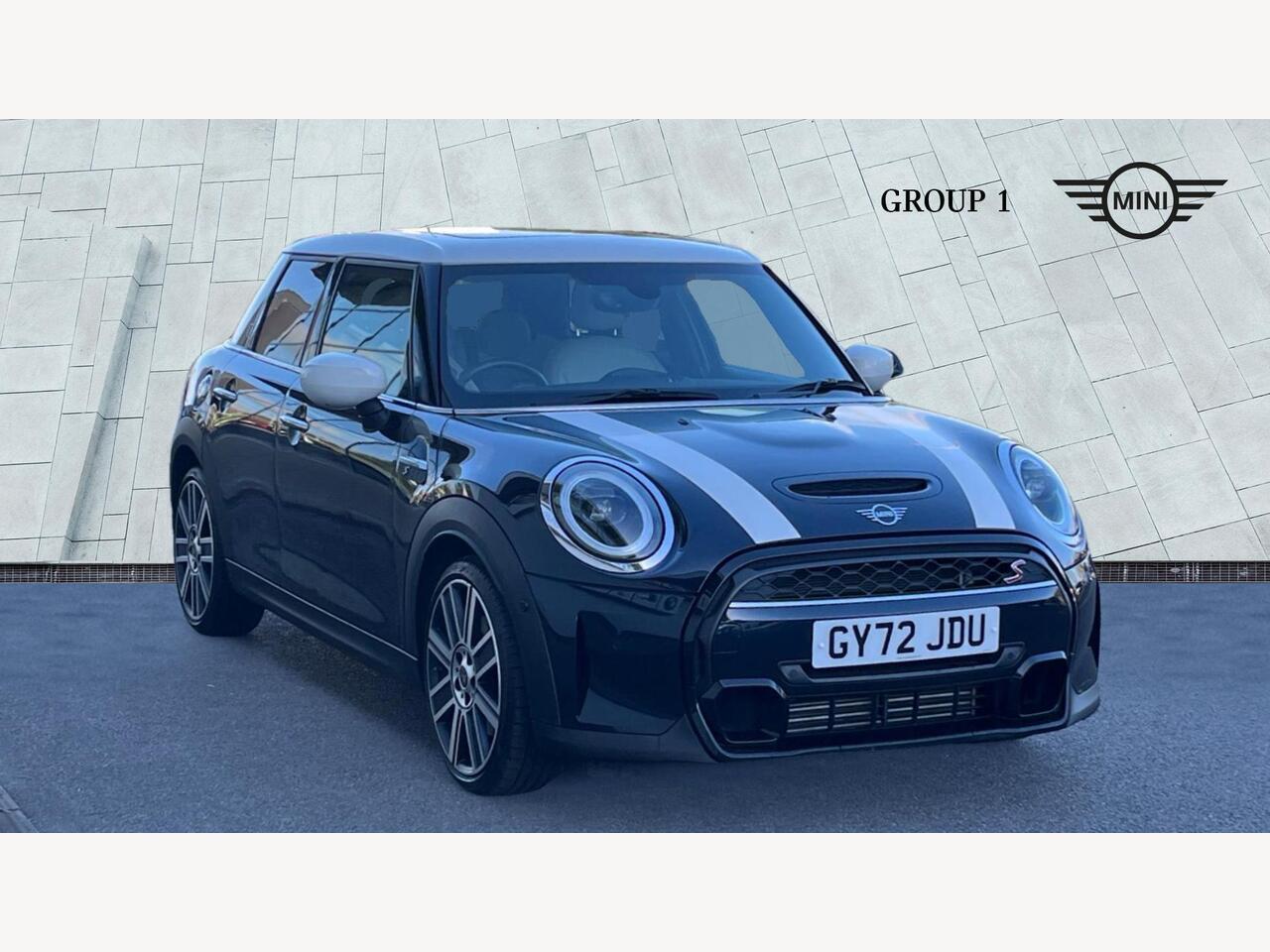 Main listing image - MINI Hatchback 5dr