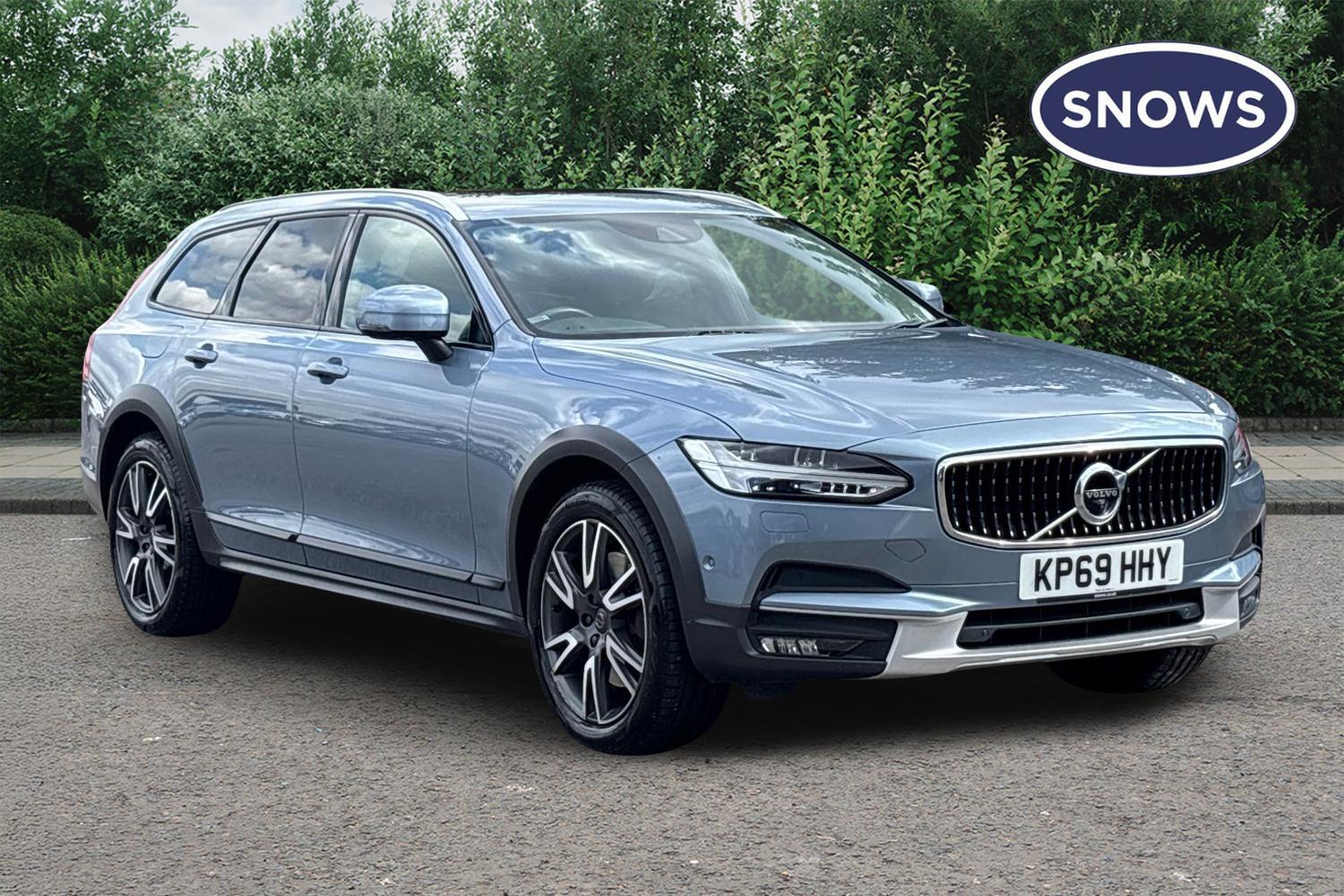 Main listing image - Volvo V90