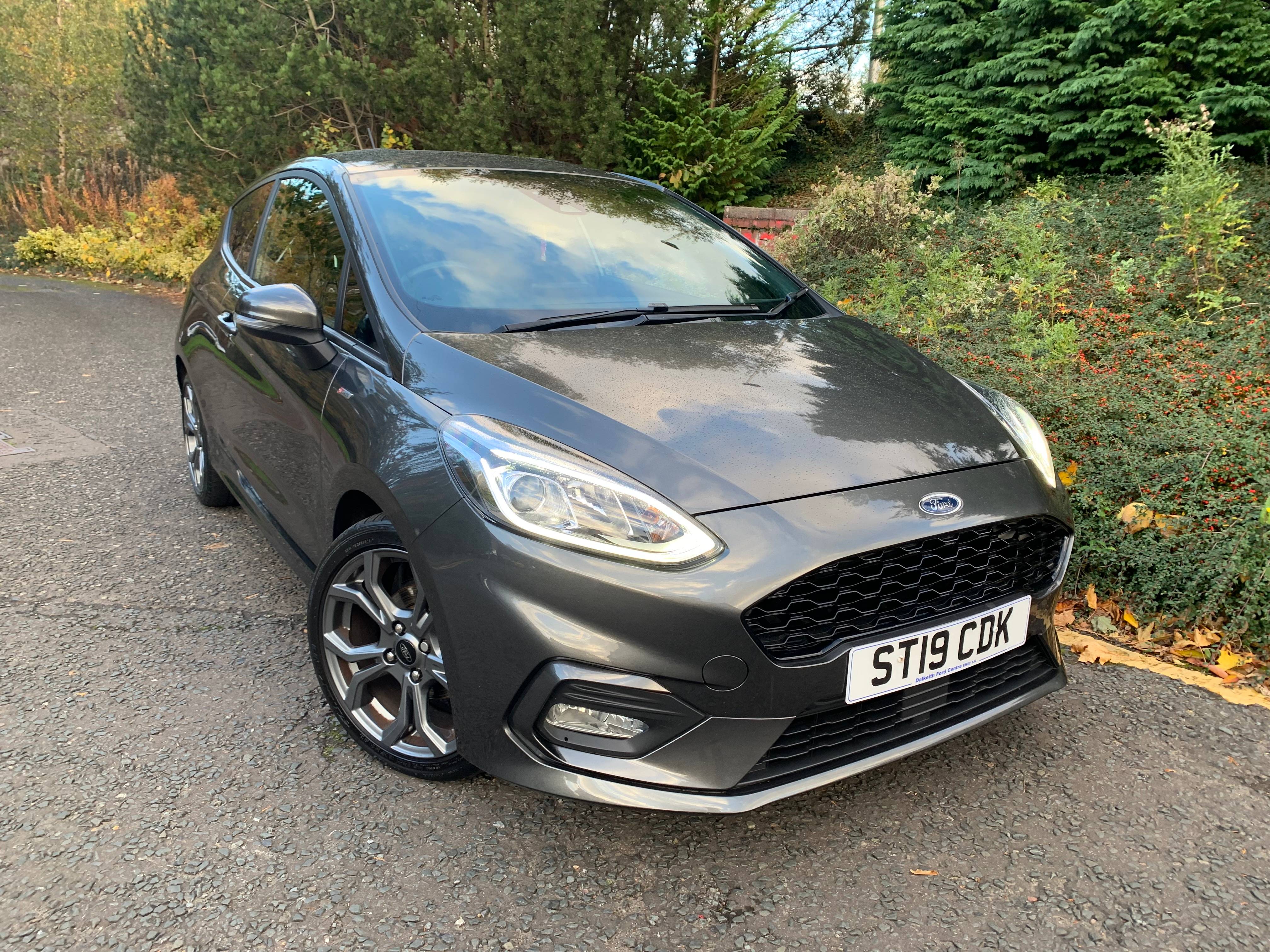 Main listing image - Ford Fiesta