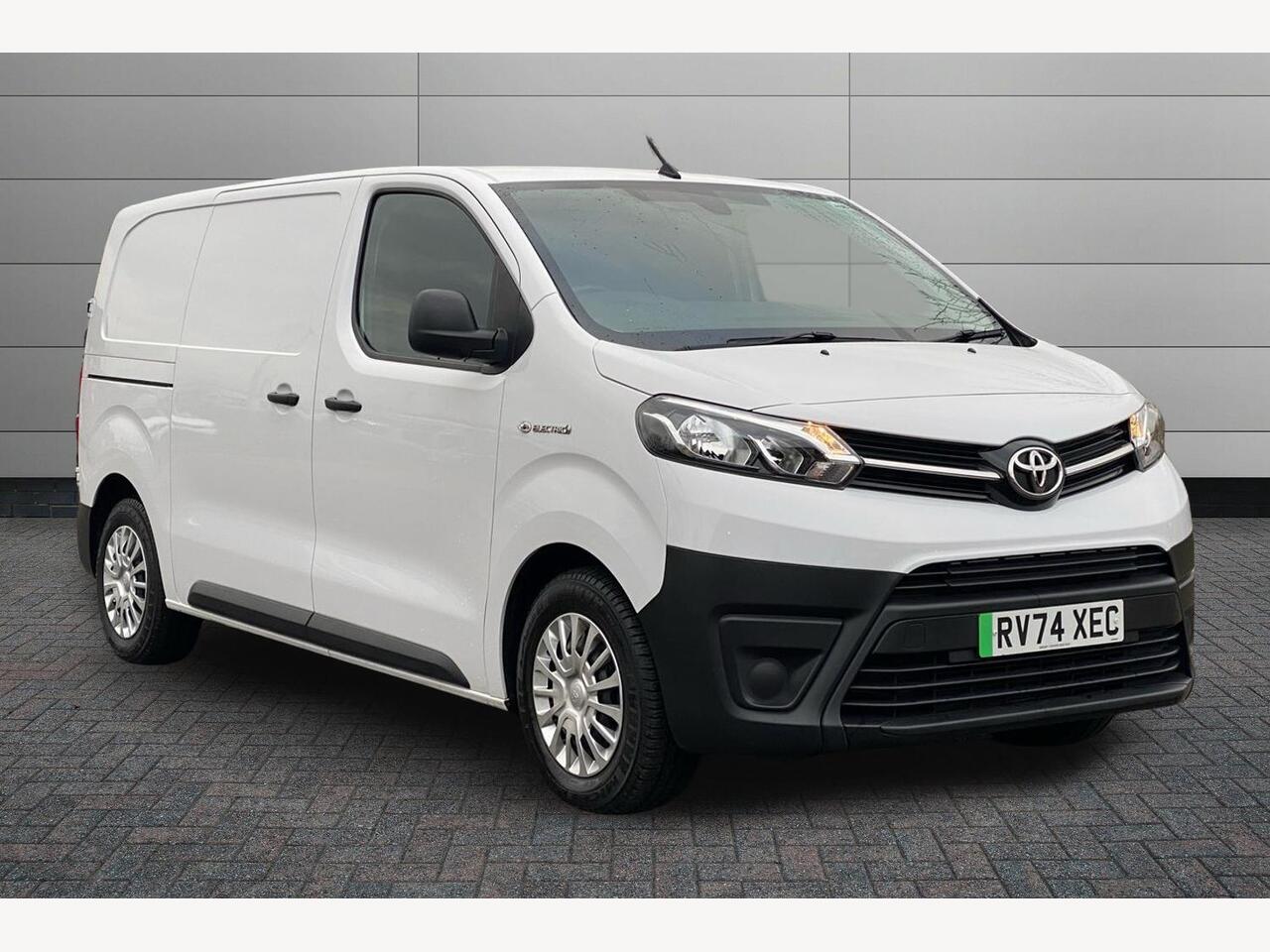Main listing image - Toyota Proace