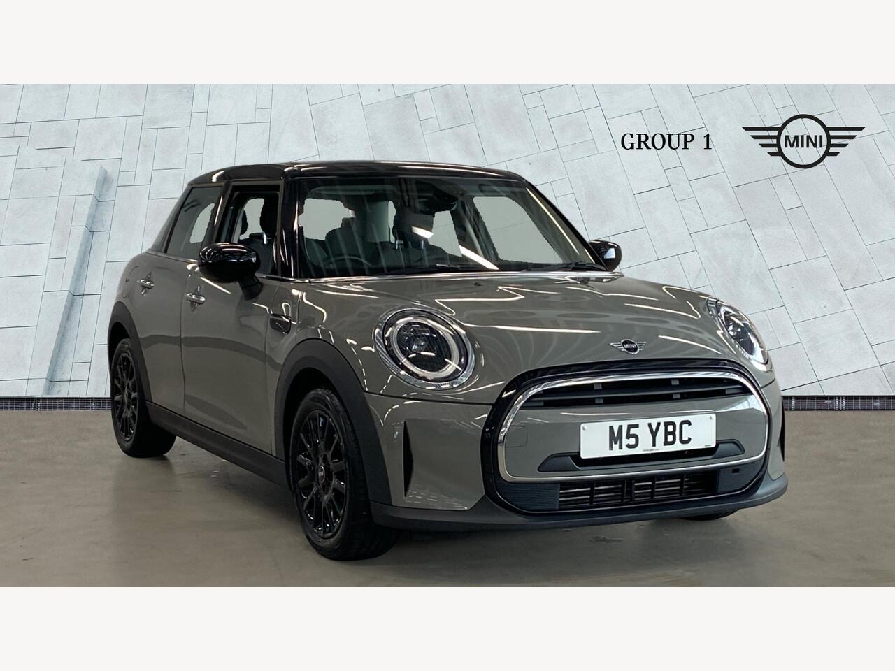 Main listing image - MINI Hatchback 5dr