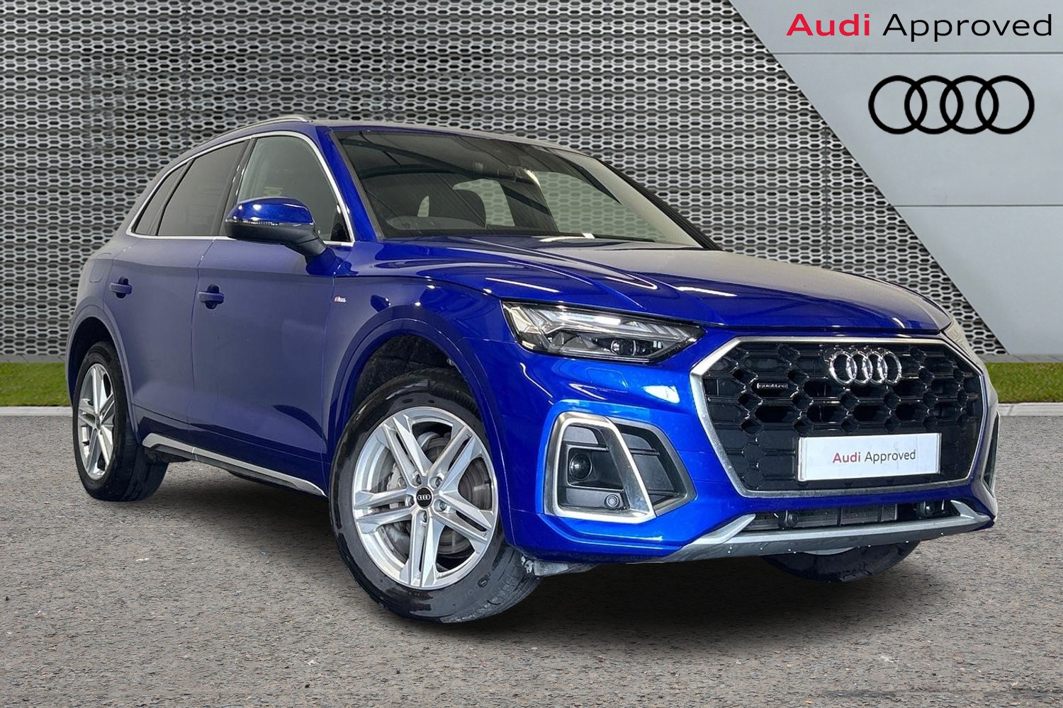 Main listing image - Audi Q5