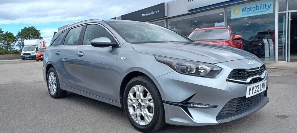 Main listing image - Kia Ceed SW