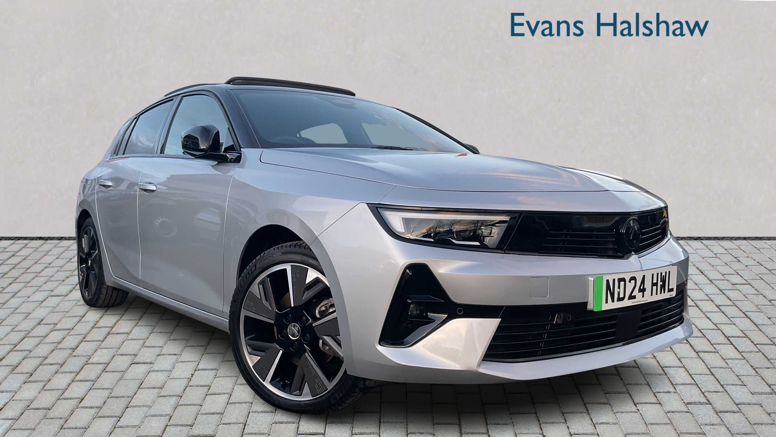 Main listing image - Vauxhall Astra