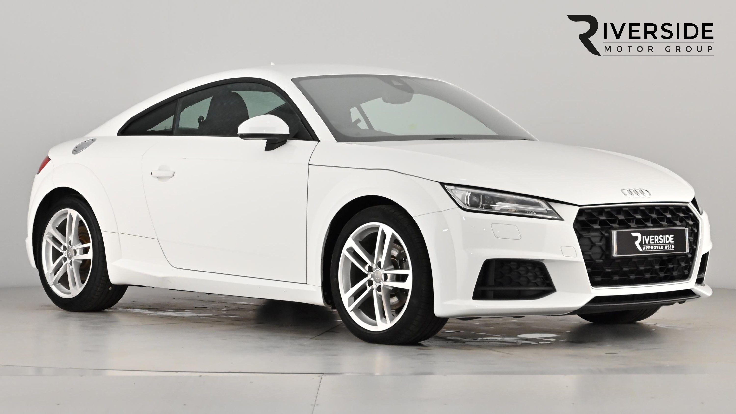 Main listing image - Audi TT