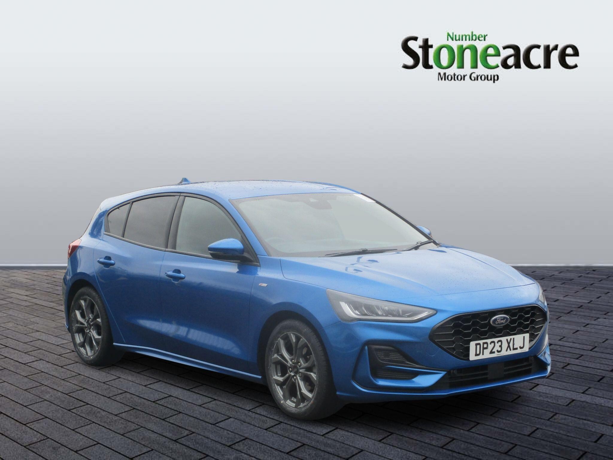Main listing image - Ford Focus