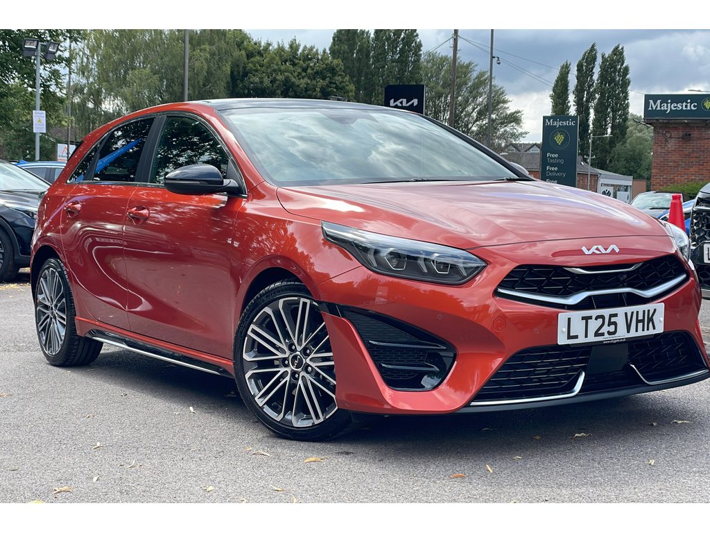 Main listing image - Kia Ceed