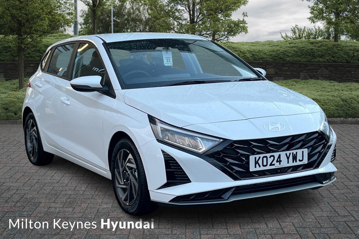 Main listing image - Hyundai i20